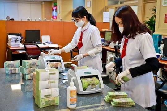 Không còn bị "siết", ngân hàng mạnh tay chia cổ tức bằng tiền mặt
