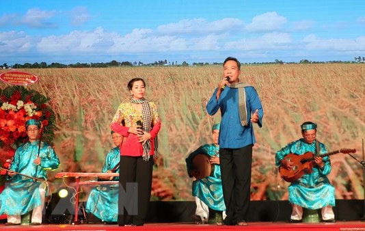 Giữ gìn và phát huy Di sản văn hóa dân tộc Đờn ca tài tử