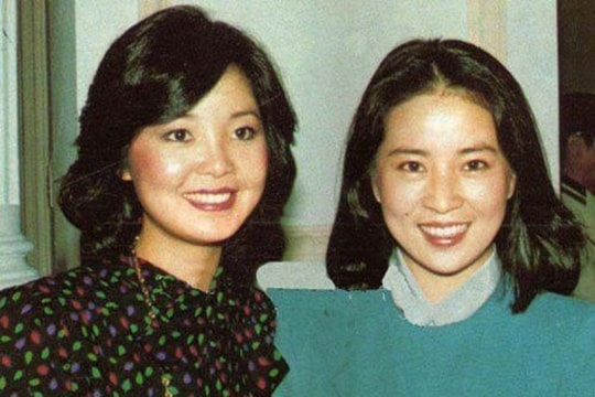 Thành Long - Đặng Lệ Quân: Mối tình thanh xuân ngọt ngào kết thúc trong thù hận
