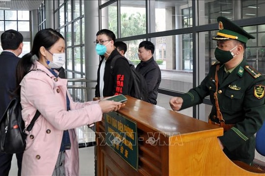 Phẫu thuật thẩm mỹ đến mức nào thì phải làm lại căn cước công dân, hộ chiếu?