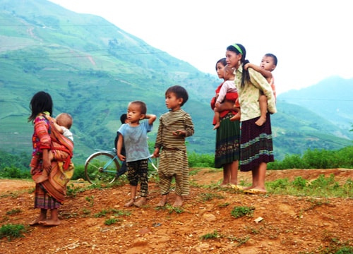 Lời dặn dò thắp lửa ấm tim con