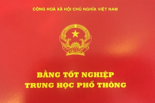 Hiệu trưởng ở Hà Nội bị thu bằng THPT vì gian lận