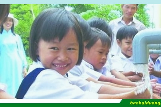[Đồ họa] Hơn 10 năm xây dựng nông thôn mới: Mọi người dân sử dụng nước sạch hợp vệ sinh