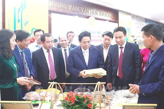 Triển lãm thành tựu nổi bật trong xây dựng nông thôn mới và sản phẩm OCOP
