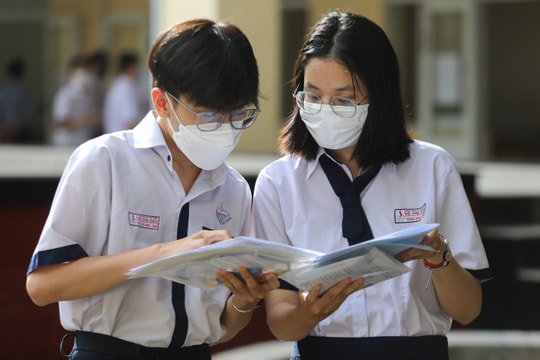 Dự kiến thi tốt nghiệp THPT 2025 gồm 4 môn bắt buộc