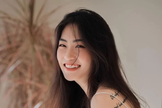 Nhan sắc ngọt ngào vạn người mê của hoa khôi bóng chuyền Trần Việt Hương