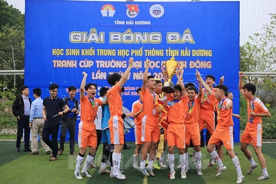 Gia Lộc vô địch giải bóng đá học sinh khối THPT
