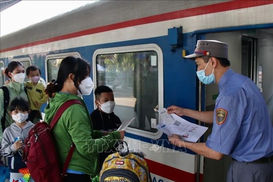 Đường sắt mở bán vé tàu chạy thêm các tuyến phía Bắc dịp 30.4 