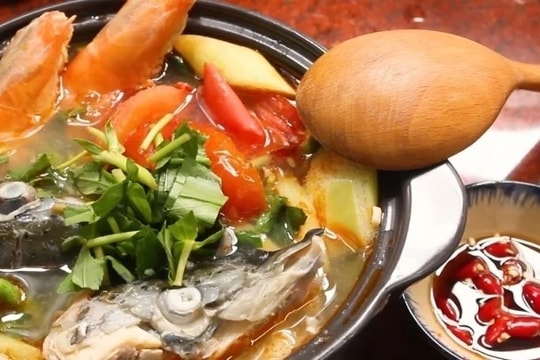 Cách nấu canh chua cá lóc chuẩn vị, không tanh