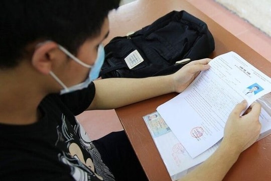 Bộ Giáo dục và Đào tạo "tuýt còi" các trường đại học yêu cầu thí sinh nhập học sớm