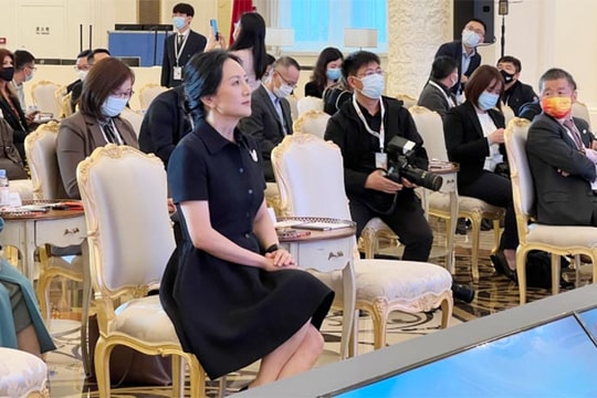 Bà Mạnh Vãn Chu chuẩn bị làm chủ tịch Huawei