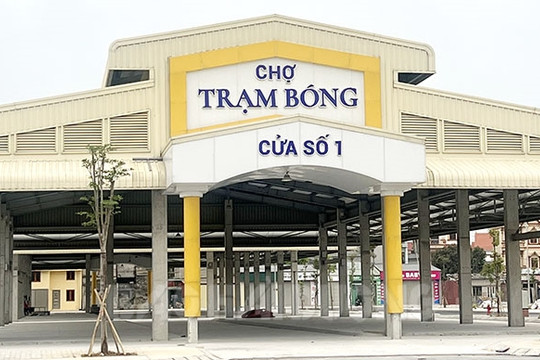 Chợ Trạm Bóng xây dựng khi chưa được cấp phép 