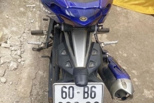 Bộ Công an điều tra vụ đôi vợ chồng bốc biển số xe đẹp bất thường