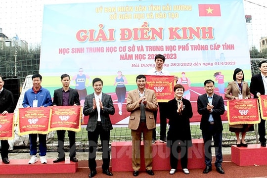 Cẩm Giàng và Trường THPT Kinh Môn II nhất toàn đoàn Giải điền kinh học sinh phổ thông Hải Dương