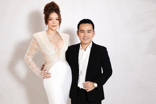 Lý Nhã Kỳ diện váy táo bạo, đeo trang sức 20 tỷ dự show thời trang