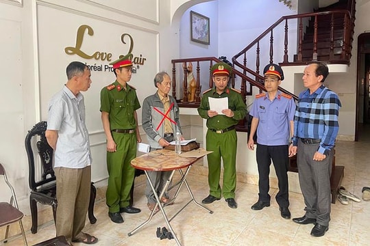 Bắt nguyên Phó Giám đốc Sở Tài nguyên và Môi trường tỉnh Hà Nam