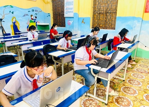 Sáng 7.4, hơn 5.000 học sinh Hải Dương thi tiếng Anh trên internet cấp quốc gia