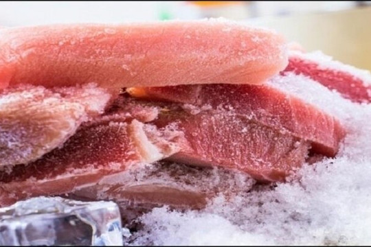 Mẹo rã đông thịt, cá cực nhanh mà vẫn bảo đảm tươi ngon