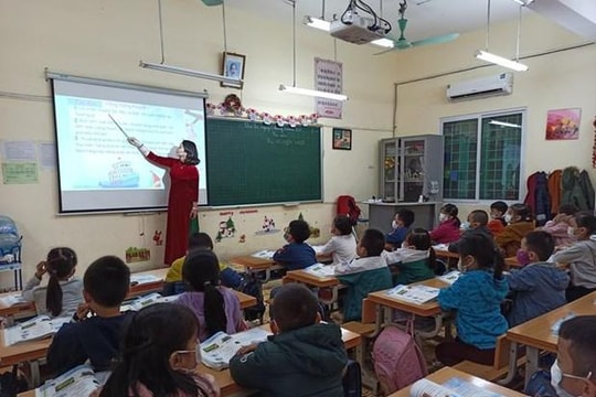 Bãi bỏ hàng loạt quy định về chức danh nghề nghiệp với giáo viên