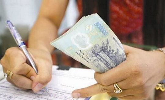 Chở hàng quá tải trên đại lộ Võ Nguyên Giáp, cả chủ xe và lái xe bị phạt hơn 138 triệu đồng