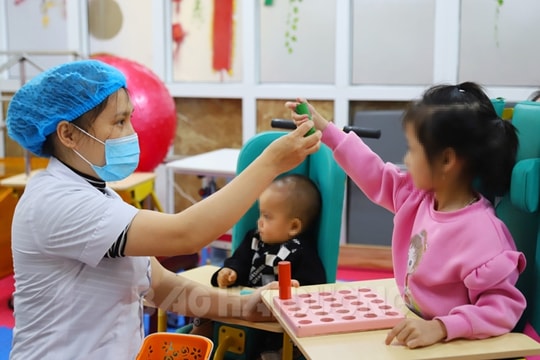 Kiên trì giúp trẻ khuyết tật hòa nhập cộng đồng