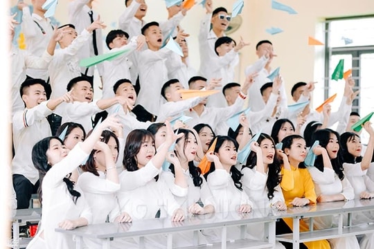 Lưu giữ tuổi học trò