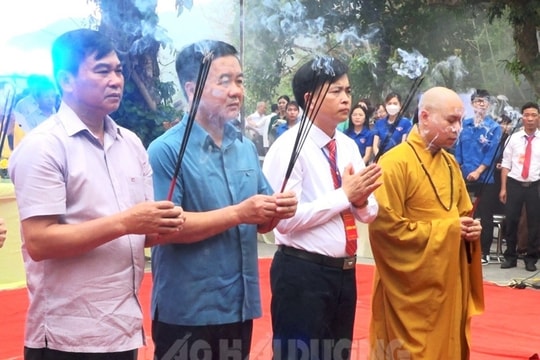 Khai hội truyền thống chùa Thanh Mai 