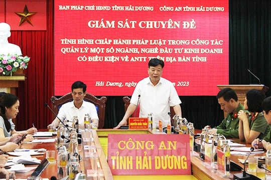 Quán karaoke biến tướng thành "nhà hàng ăn uống, hát cho nhau nghe" để lách luật