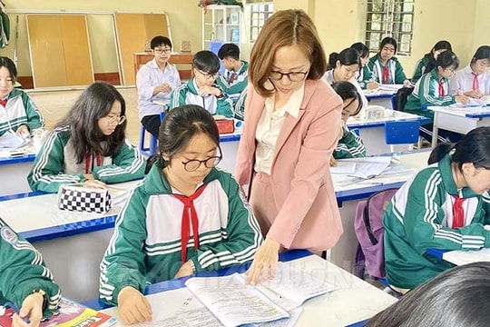 Tứ Kỳ giảm số lượng, nâng chất lượng sáng kiến ngành giáo dục 