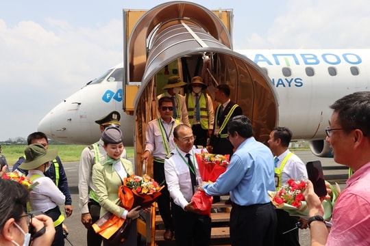 Sắp khai trương đường bay Hà Nội đến Cà Mau
