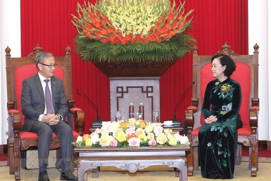 Vun đắp quan hệ đoàn kết đặc biệt Việt-Lào ngày càng đi vào chiều sâu