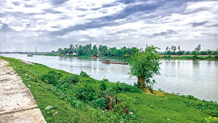 Đất, người quê tôi