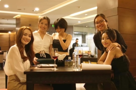 Nhã Phương lộ diện sau thông báo mang thai lần 2, nhan sắc cực ấn tượng