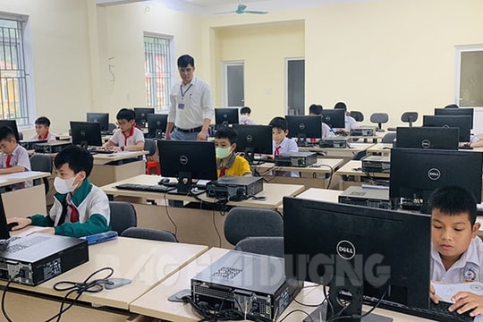 70 thí sinh tham dự Cuộc thi “Tin học trẻ” thị xã Kinh Môn lần thứ XIII 