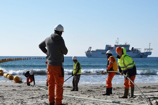 Tuyến cáp quang biển lớn nhất Việt Nam ADC đi vào hoạt động