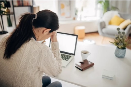 Thói quen gây mệt mỏi ngày hôm sau