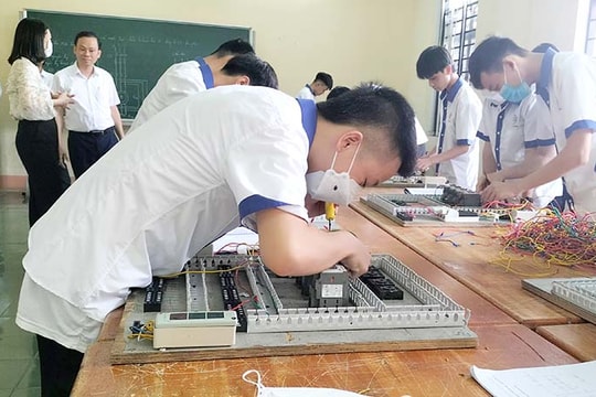 Phấn đấu hạ tỷ lệ lao động thất nghiệp dưới mức 3%