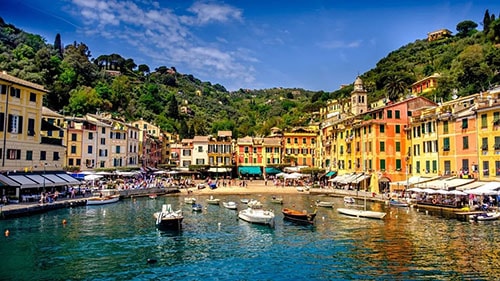 Mệt mỏi vì du khách, thị trấn ở Italy ban lệnh cấm chụp ảnh quá lâu