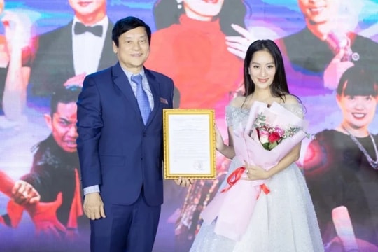 Kiện tướng dancesport Khánh Thi giữ chức Viện trưởng Viện Văn hóa-Nghệ thuật UEF