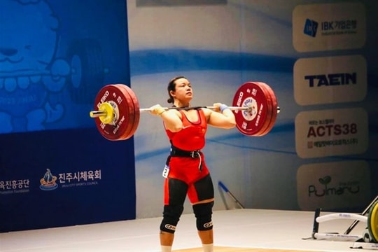 Thanh takes Asian Weightlifting Championship bronze