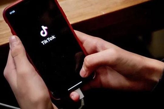 Thêm một nước quyết định cấm nhân viên chính phủ sử dụng TikTok