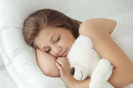 Thói quen đơn giản giúp đi vào giấc ngủ nhanh hơn