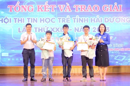 3 thí sinh xuất sắc giành giải nhất Hội thi Tin học trẻ Hải Dương