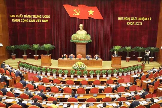 [Infographic] 13th Party Central Committee convenes mid-term meeting