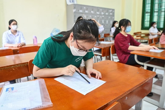 Tỷ lệ chọi lớp 10 công lập ở Hà Nội cao nhất 1/3,55