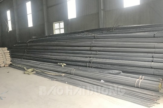 Giá thép tiếp đà giảm 