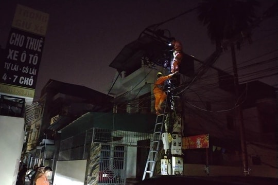 Hơn 50 hộ dân ở đường Ngô Quyền mất điện vì sự cố chập cháy