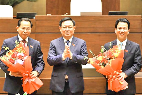 Quốc hội thông qua Nghị quyết phê chuẩn bầu Chủ nhiệm Ủy ban Tài chính, Ngân sách và Bộ trưởng Tài Nguyên và Môi trường