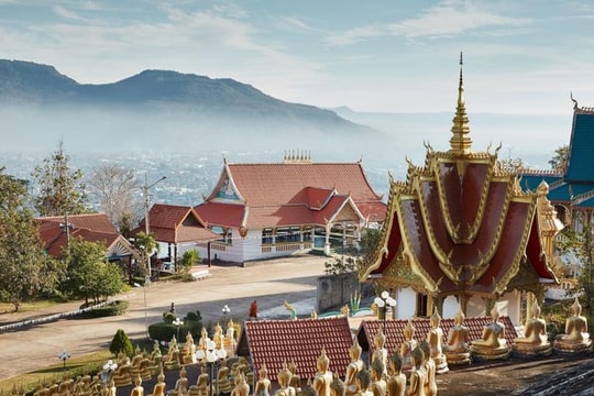 Vẻ đẹp bên sông Mekong ở Lào