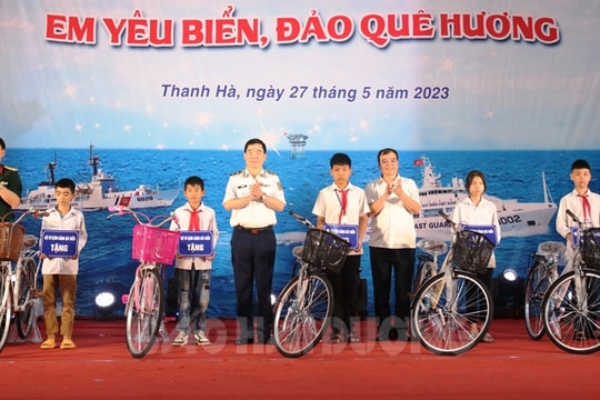 Nhiều hoạt động an sinh xã hội ý nghĩa tại Cuộc thi "Em yêu biển đảo quê hương"